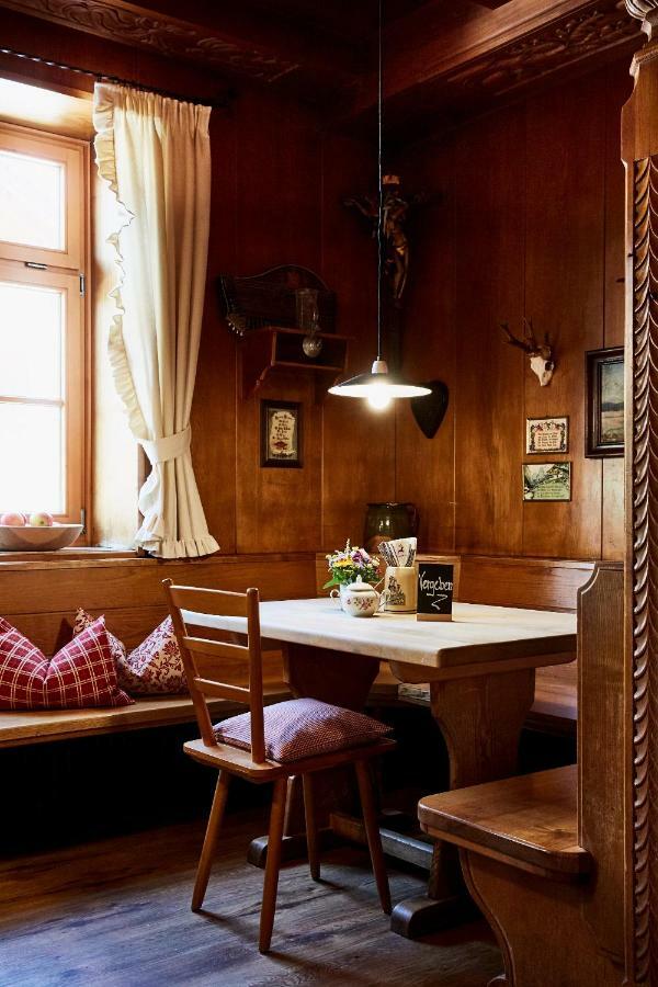Gasthof-Hotel Dannerwirt Flintsbach am Inn Esterno foto